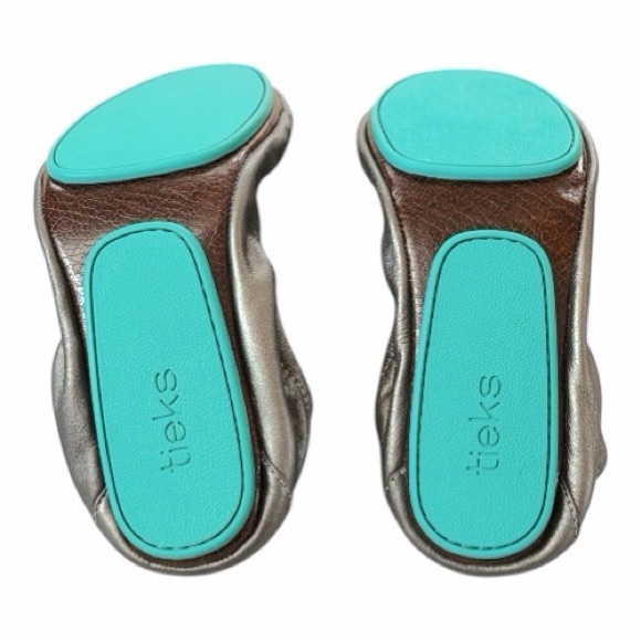 NWOB Tieks by Gavrieli Metallic Pewter Gray Flats Size 9 - Picture 6 of 6